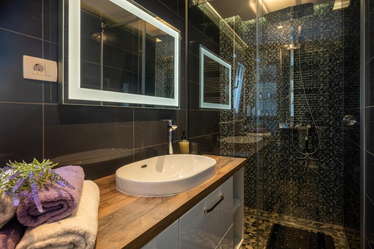 Apartment Tikvarin, Kastel Kambelovac Kastela Luaran gambar