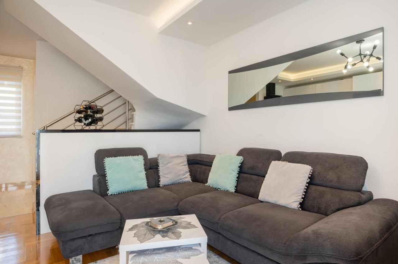 Apartment Tikvarin, Kastel Kambelovac Kastela Luaran gambar