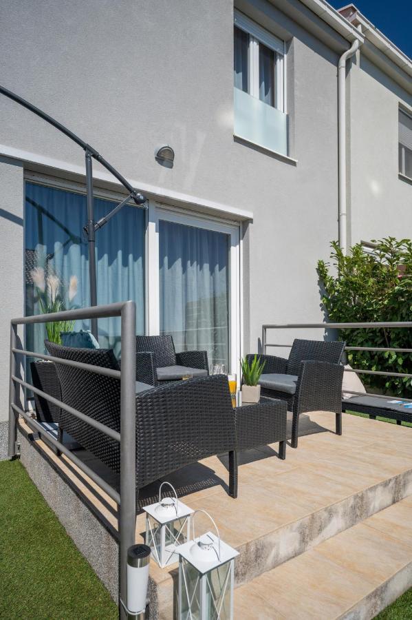 Apartment Tikvarin, Kastel Kambelovac Kastela Luaran gambar
